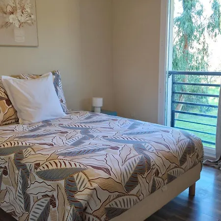 Proche Centre Et Plages