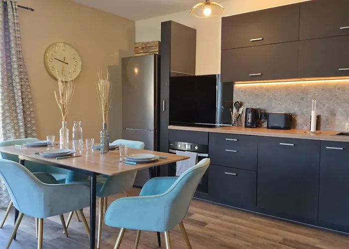 Proche Centre Et Plages Apartment