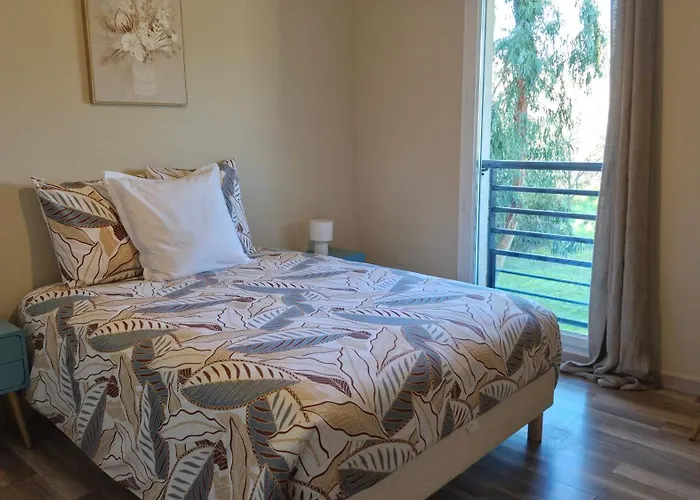 Proche Centre Et Plages